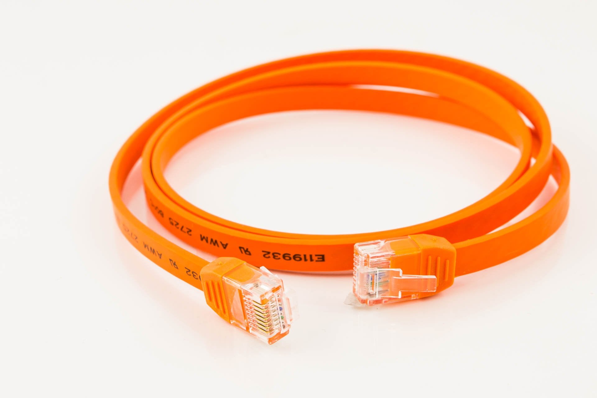 CAT6-28AWG-Flat-Cable-–-SuperFlat-Low-Profile-UTP-Orange-Cable.jpg
