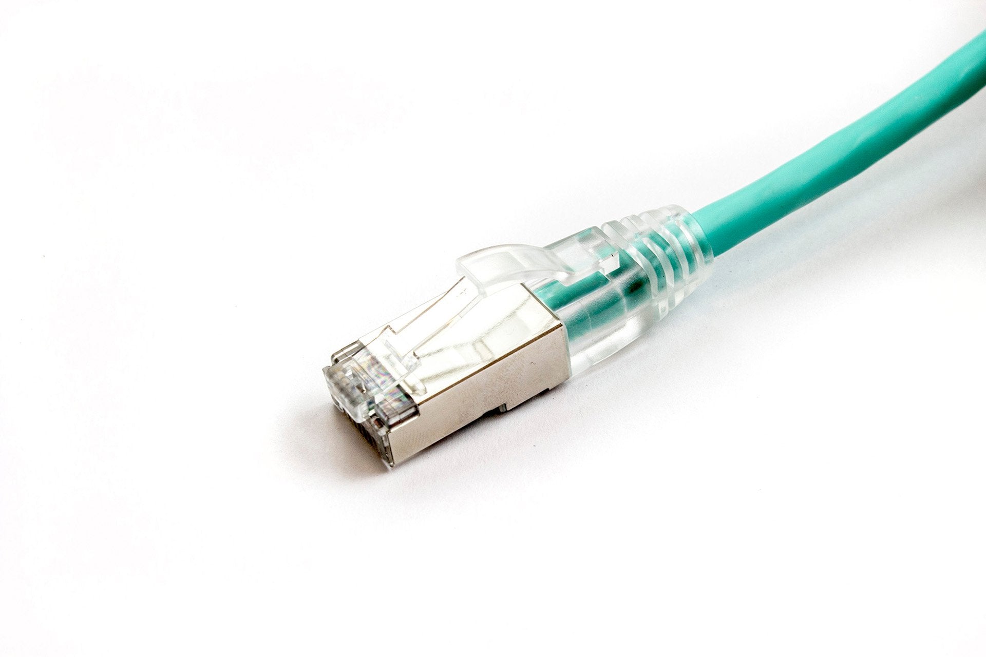 CAT6A-28AWG-10G-Cable-–-FlexLite™-UFTP-OD-5.0mm-500MHZ-LSZH-Aqua.jpg